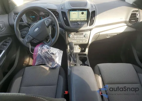 2019 Ford Escape z USA, uszkodzony, nr VIN 1FMCU9GD8KUB84612